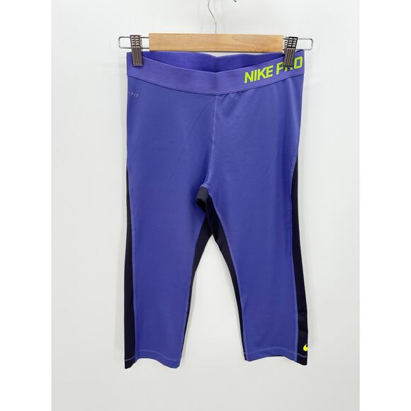 Nike Pro Purple Base Layer Caprim Pants Cropped Compression Womens Size Medium - Picture 1 of 8